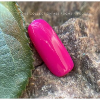 Гел лак Pantone collection 065 Fuchsia Fedora 10 мл